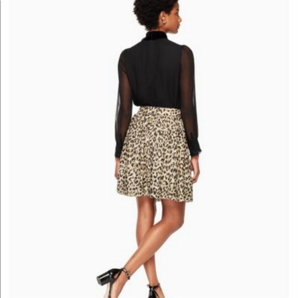 KATE SPADE LEOPARD CLIP DOT SKIRT SZ 8 NWT - Picture 3 of 7